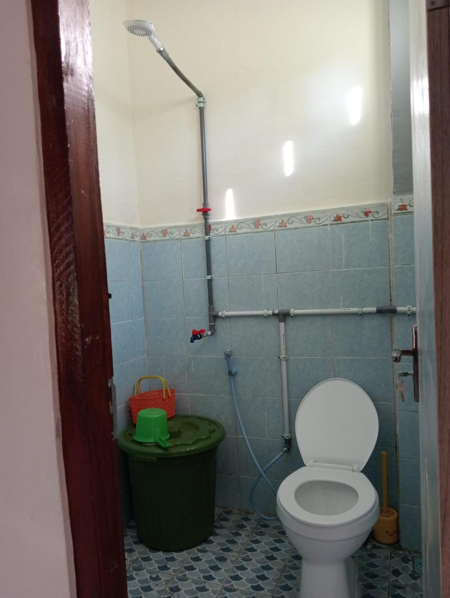 Yusilver Guest House Labuan Bajo Εξωτερικό φωτογραφία