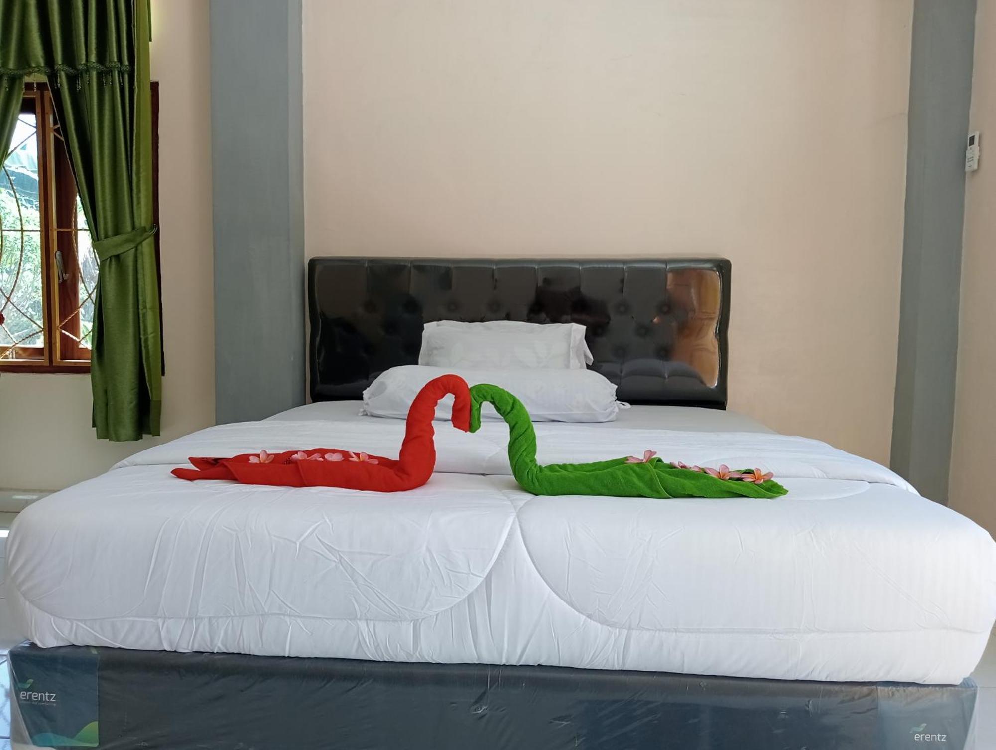 Yusilver Guest House Labuan Bajo Εξωτερικό φωτογραφία