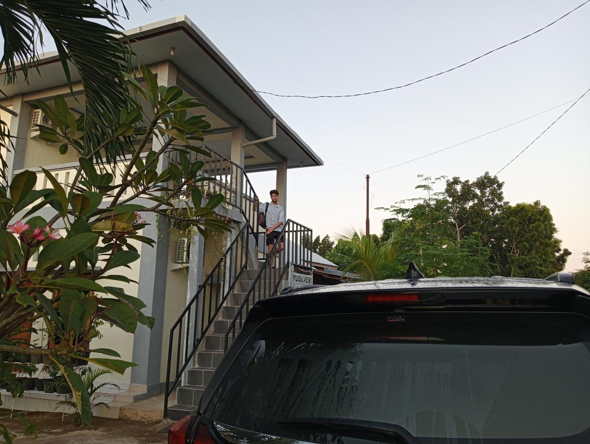 Yusilver Guest House Labuan Bajo Εξωτερικό φωτογραφία