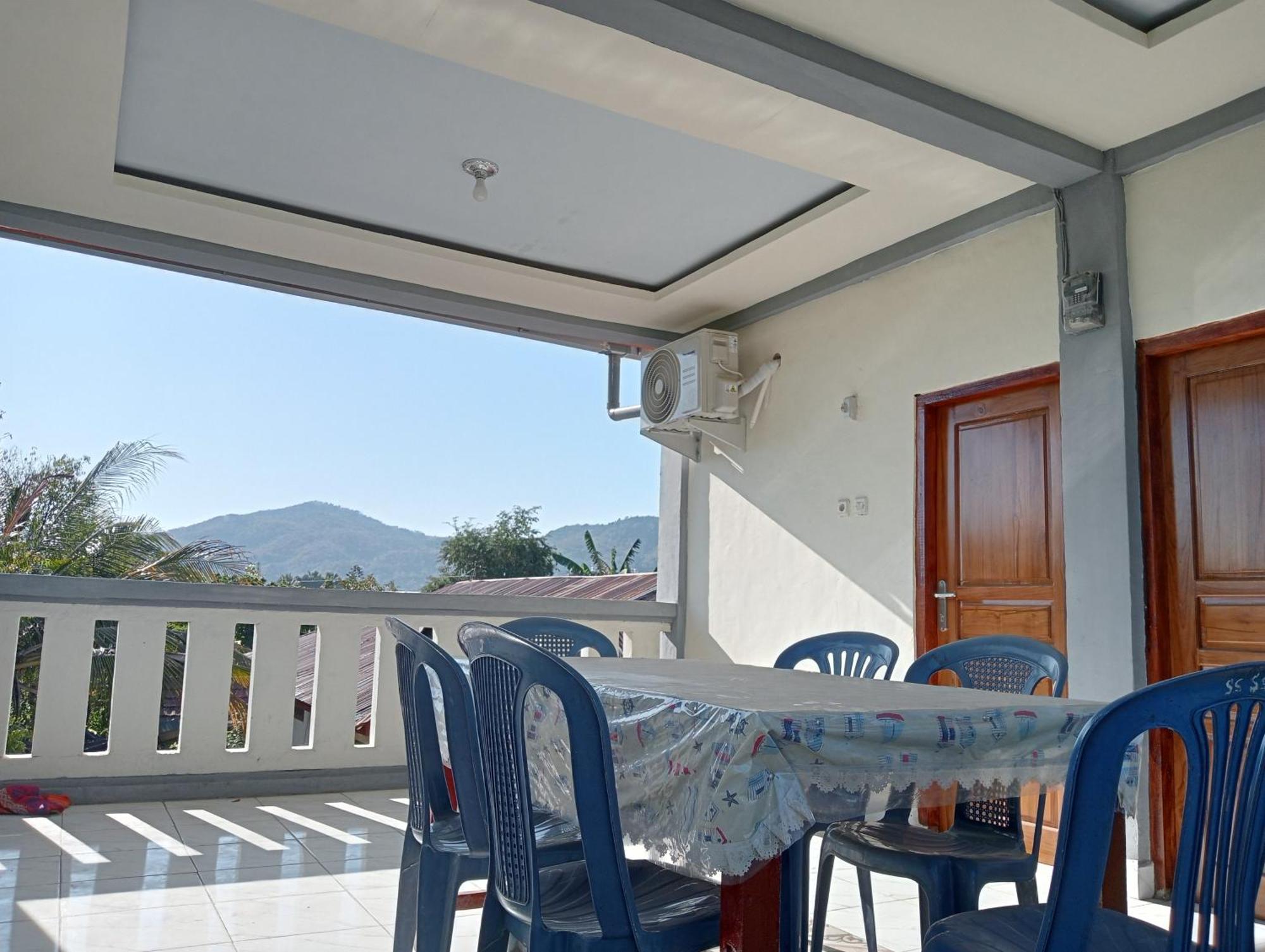 Yusilver Guest House Labuan Bajo Δωμάτιο φωτογραφία